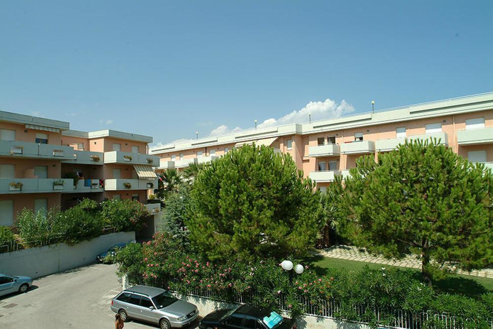 Residence Azzurro Massignano Dış mekan fotoğraf