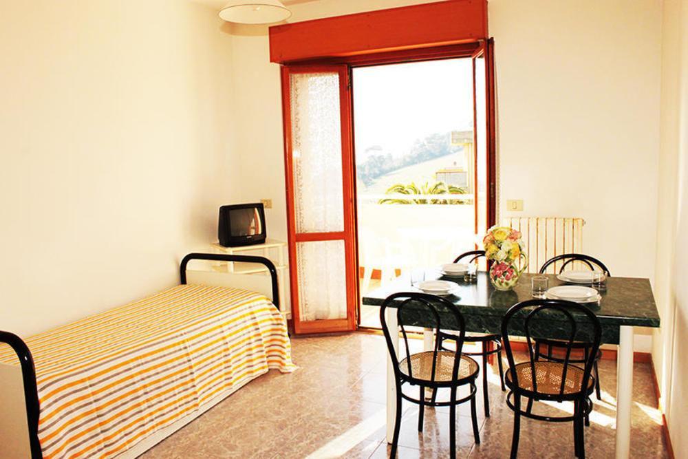 Residence Azzurro Massignano Dış mekan fotoğraf